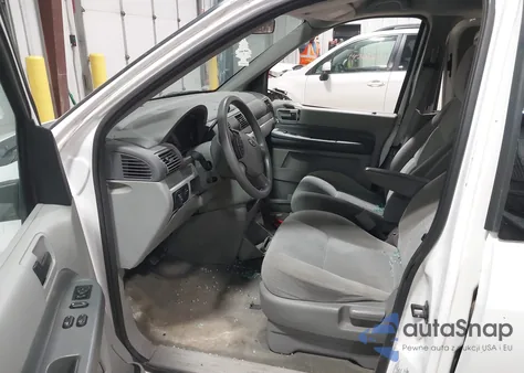 2005 Ford Freestar из США, поврежденный, VIN 2FTZA546X5BA69302